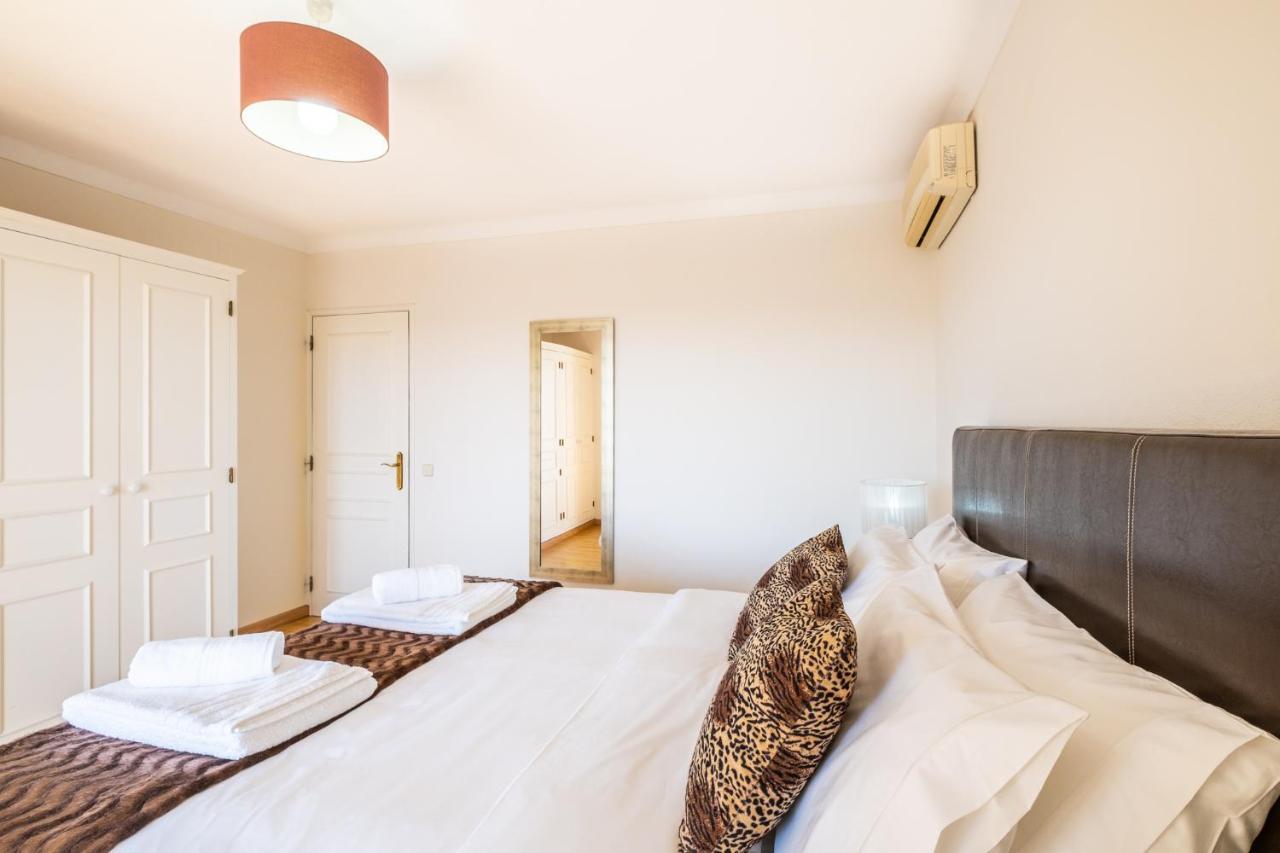 Villa Estrelicia - Pool - Free Wi-Fi - New In Booking Loule Luaran gambar